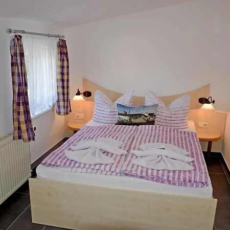 Vineta Ostseebad 酒店 *