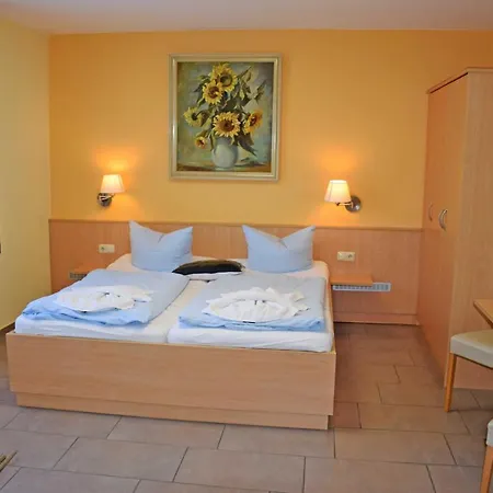 Vineta Ostseebad 酒店