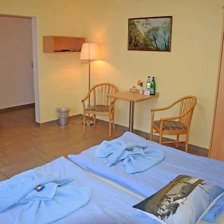 Vineta Ostseebad 酒店