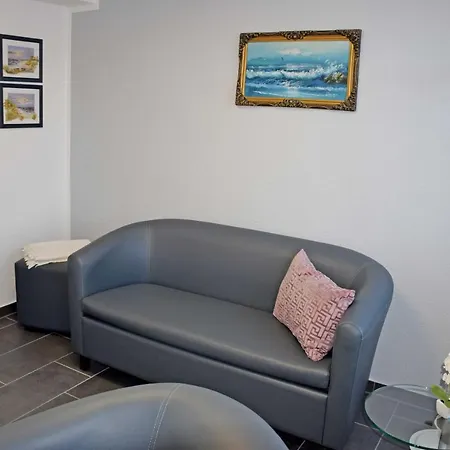 Vineta Ostseebad 酒店 *