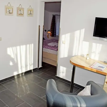 Vineta Ostseebad 酒店 *